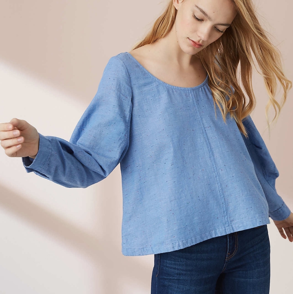 NWT Lou & Grey Specked Chambray Scoop Neck Shirt